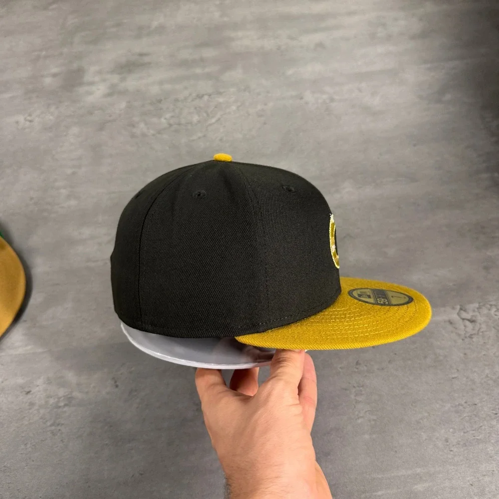 New Era Chicago Cubs‎ Hat 7 Black Metallic Gold Alternate 59Fifty Fitted Cap